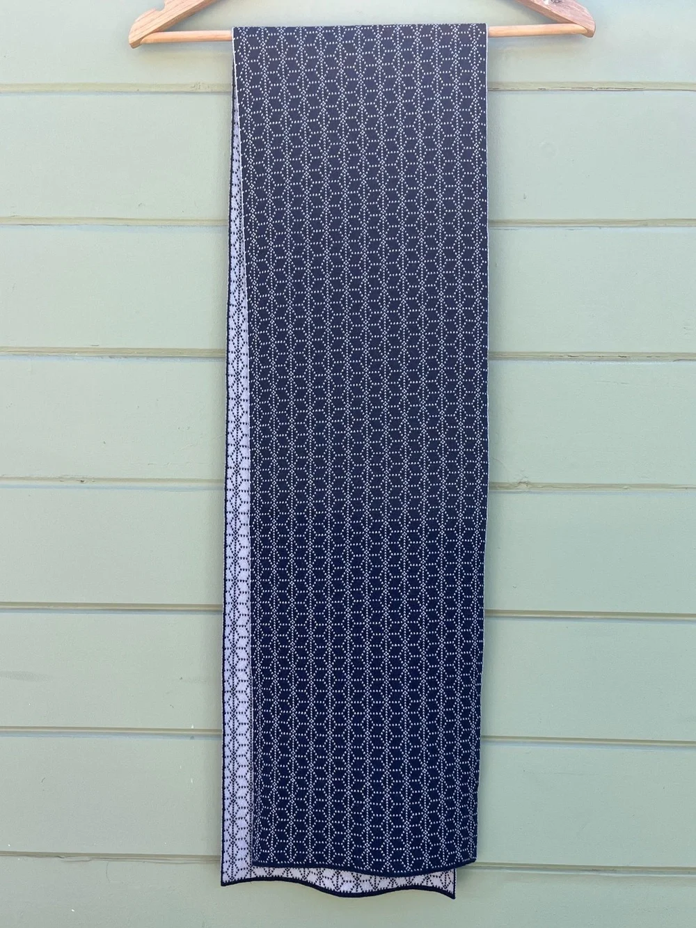 Dale of Norway 100% Merino Wool Scarf Like New